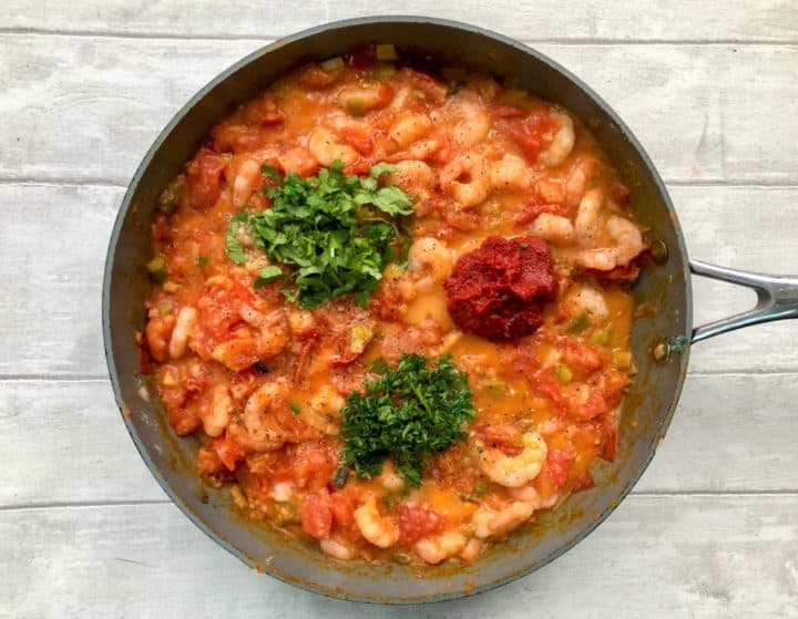 Spanish Garlic Prawns in Tomato Sauce - The Real Meal Deal