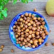 bowl of roasted chickpeas