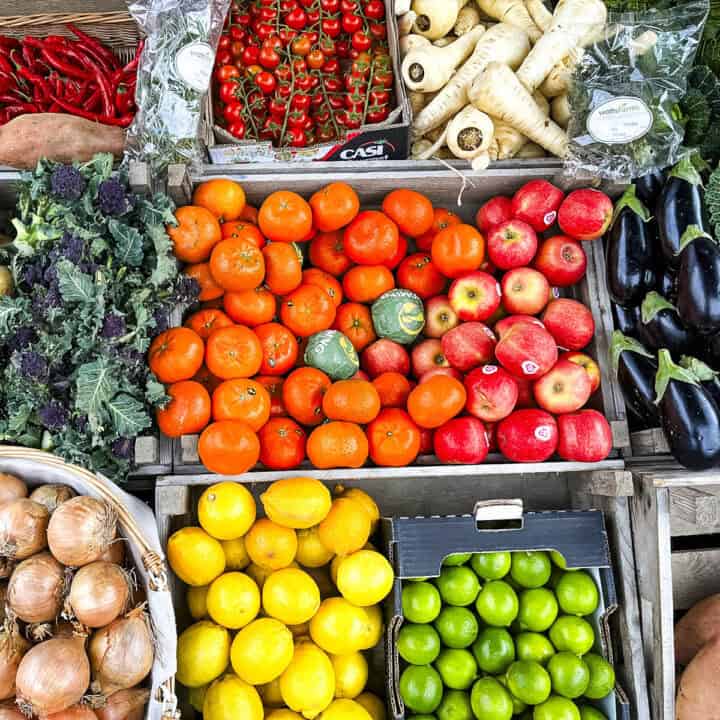 eating seasonally what it is and why it matters selection of fruits and vegetables in season.